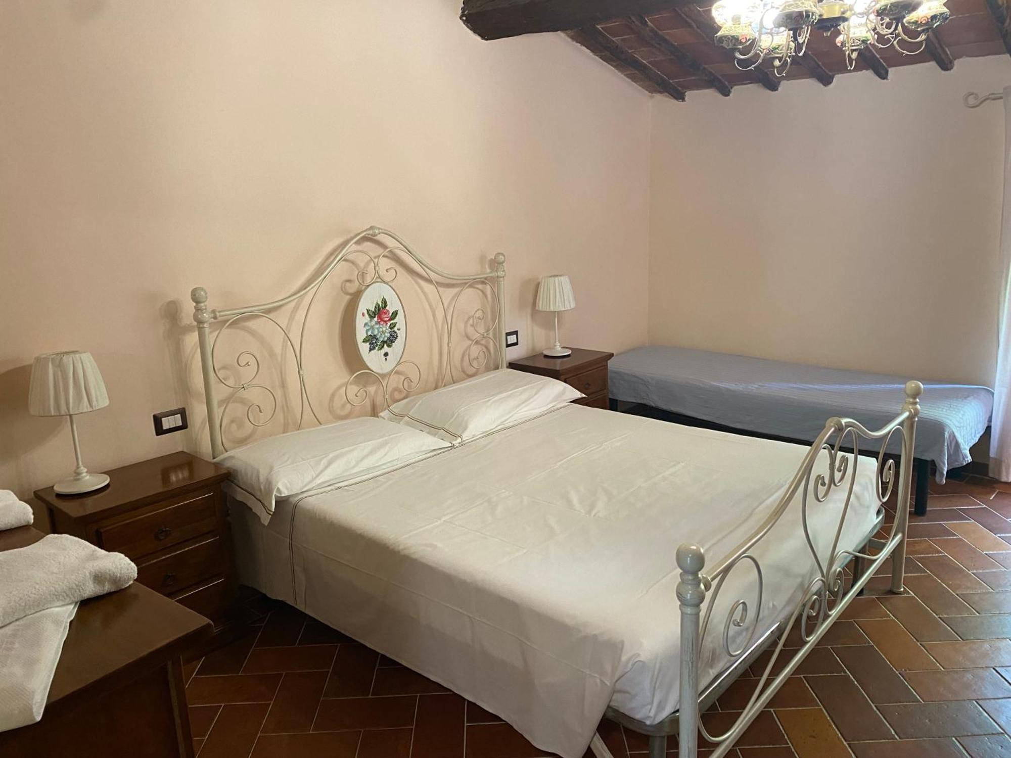 Apartmán Rosa Di Maggio Pari Exteriér fotografie